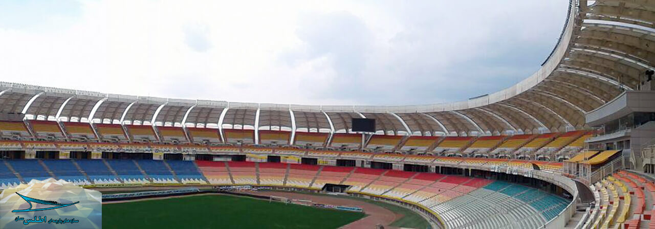 تصاویری از نصب سقف پارچه ای ورزشگاه نقش جهان | شرکت اطلس سان